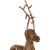Rattan rénszarvas figura, csillogó, 40 cm-es, közeli felvétel a fejéről és agancsáról, részletes karácsonyi dekoráció