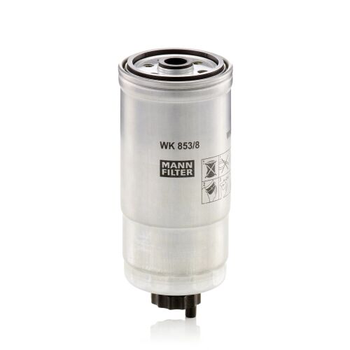 MANN-FILTER WK 853/8 üzemanyagszűrő különböző Alfa Romeo, Fiat és Lancia dízel modellekhez, döntött nézet fehér háttéren - Üzemanyagszűrő
