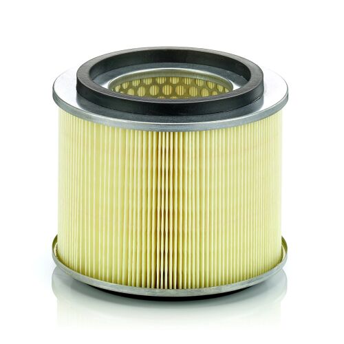 MANN-FILTER C 18 006 kerek autó levegőszűrő NISSAN Navara és Patrol modellekhez, csomagolás nélkül fehér háttéren - Autó levegőszűrő