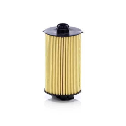 MANN-FILTER HU 12 007 x olajszűrő betét, ferde nézet fehér háttéren, autóipari motor karbantartáshoz - Olajszűrő
