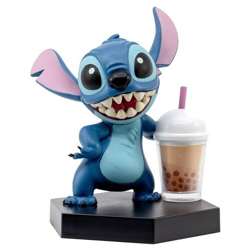 YuMe Stitch Hero Box Fun Series 2 Stitch figura buborék teával, ferde nézetben sötét alapon - Mesehős figura