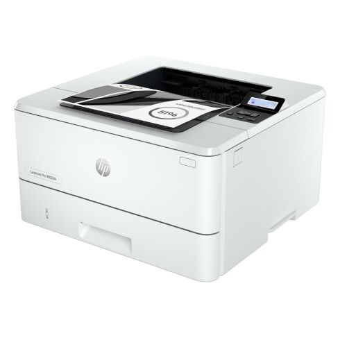 HP LaserJet Pro 4002dn monokróm lézernyomtató ferde nézete, 51%-os tintaszintet mutató nyomtatott oldallal, világosszürke háttéren - Lézernyomtató