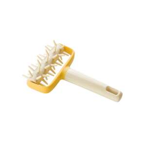 DELÍCIA tészta lyukasztó henger, sárga és fehér műanyag, 18 cm hosszú - Sütemény kiszúró