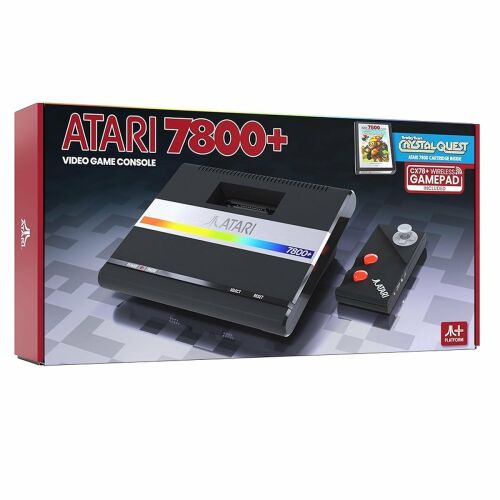 Atari 7800+ videójáték konzol doboza a konzollal, vezeték nélküli kontrollerrel és a Bentley Bear's Crystal Quest kazettás játékkal - Atari