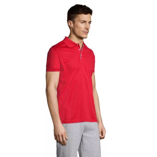 PERFORMER MEN SPORT POLO, piros férfi rövid ujjú sport pólóing, SOL'S márka, oldalnézet modellen - Férfi póló