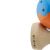 Közelkép a 'X' logó gravírozásáról a Kendama X Original markolatán