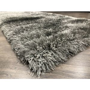 Ber Seven Shaggy Szőnyeg - Szürke - 160x220 cm, közelkép a szőnyeg puha textúrájáról - Lakástextil