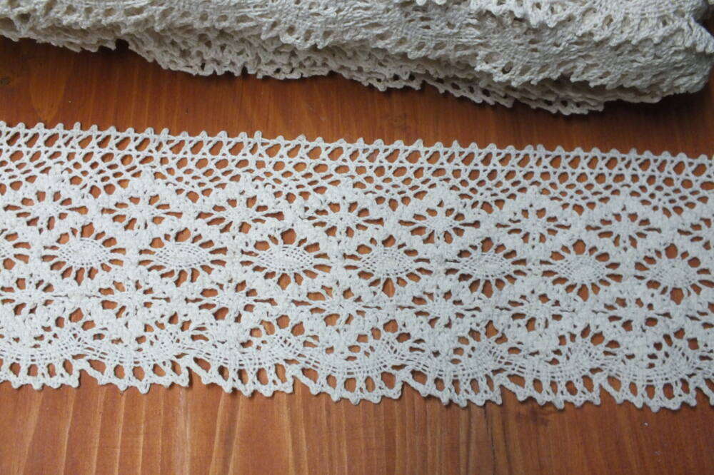 Ekrü pamut csipke 10cm*2méter