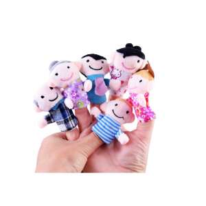 Plüss bábcsalád, 6 db ujjbáb, nagymama, nagypapa, apa, anya, fiú, lány, szerepjáték, mesemondás, gyerekeknek - Puppet Toy