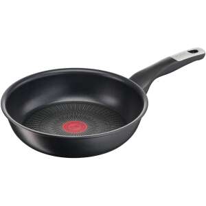 Tefal Unlimited patelnia 28 cm, czarna z czerwonym Thermo-Spot, widok pod kątem - Patelnie do gotowania i pieczenia