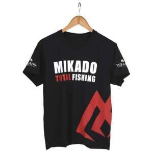 Mikado Total Fishing fekete póló férfiaknak - Póló
