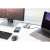 Targus USB-C Dockingstation in Verwendung mit Laptop, Monitor und Telefon