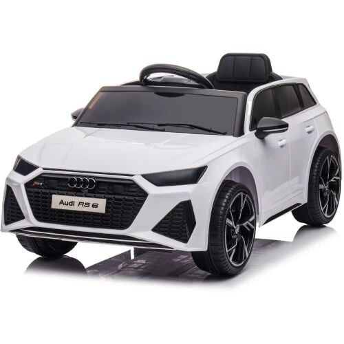 Elülső szögletes nézet fehér Audi RS6 GT elektromos játékautó