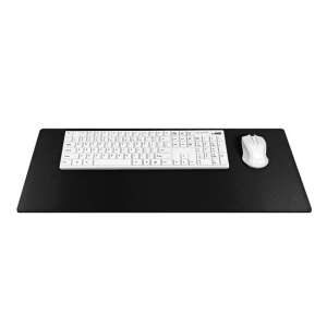 Schwarzes Gaming-Mauspad mit Tastatur und Maus - Mousepads