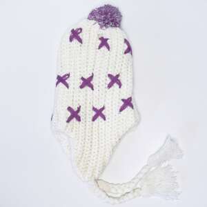 Női Kötött Sapka - Fehér Keresztminta - Fülvédővel