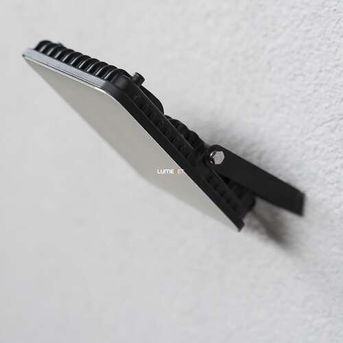 Ledvance kültéri LED reflektor, hidegfehér, 30 W (Essential Floodlights) 48101974