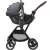 Maxi-Cosi Leona² babakocsi, szürke, oldalnézet, autósüléssel