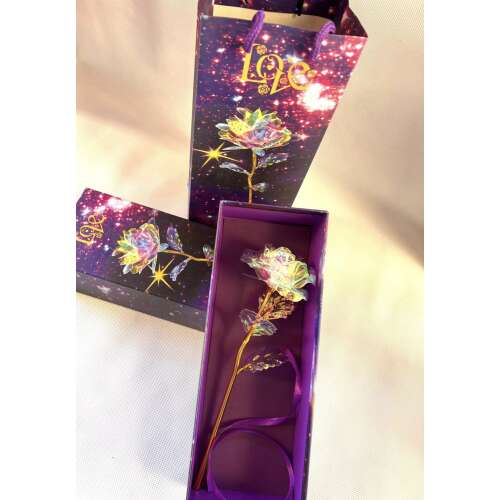 Fémrózsa díszdobozban -ajándék tasakkal