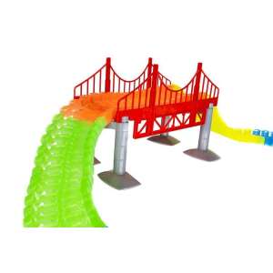 458 részes Magic Race Világító Autópálya 2db kisautóval