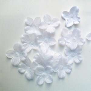 100 white silk flower petals, 4.5 cm, for wedding decorations, crafts, and home decor - Artificial Plant & Flower