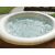 Близък план на кипяща вода в джакузи Intex PureSpa Bubble Massage