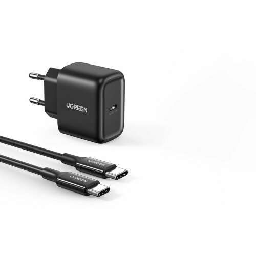 Ugreen 25W USB-C PD Ladegerät mit USB-C zu USB-C Kabel auf weißem Hintergrund