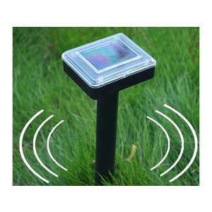 Kültéri napelemes vakond ,kártevő-riasztó