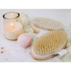 Természetes anyagokból készült fürdőkefe, teljes testmasszázsra, hámlasztásra és ellazulásra - Fürdőkefe