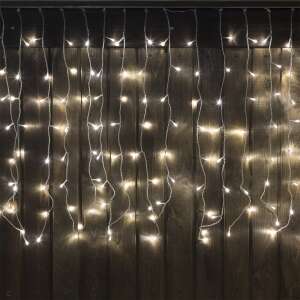 160 LED-es fényfüggöny, hideg fehér, 10m, beltéri/kültéri, I-LEX, fa falra akasztva - Nonbrand Fényfüzér