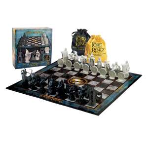 Set de șah The Lord of the Rings Pământul de Mijloc, 47x47 cm, figurine din rășină, joc de societate - Domino, șah