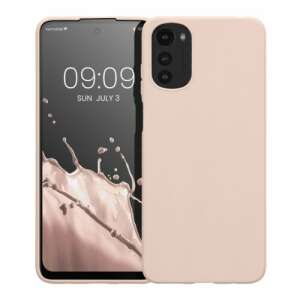 Kwmobile silicone case for Motorola Moto E32 / Moto E32s, cream color, showing the phone with the case on - Phone Case