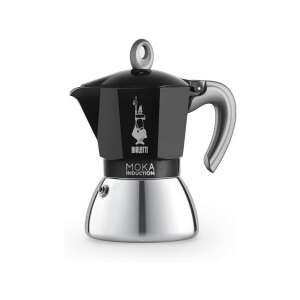Bialetti Moka Induction 2-šálkový kávovar na espresso, izolovaný - Kávovar s výlevkou