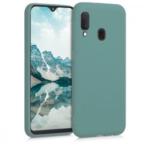 Samsung Galaxy A20e със зелен силиконов калъф kwmobile - Технически статии и електроника