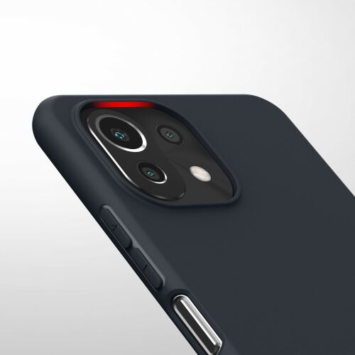 Közelkép a kwmobile Xiaomi Mi 11 Lite 5G sötétkék szilikon tok kamera védelméről