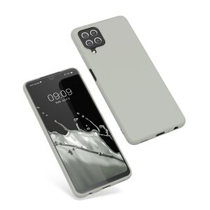 kwmobile Samsung Galaxy A22 4G green silicone case - Phone Case