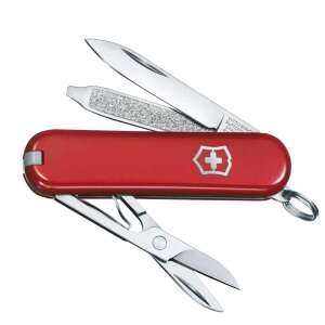 Victorinox Classic piros zsebkés ollóval, körömreszelővel, csipesszel és fogpiszkálóval - Victorinox