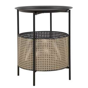 OSAKA schwarzer Beistelltisch mit Rattan-Korbaufbewahrung - Couchtische