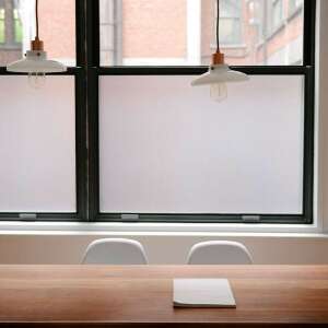 Tejüveg öntapadós üvegdekor ablakfólia, matt üveg fólia, ablakfólia, ablakfólia mattsághoz, ablakfólia dekorációhoz, ablakfólia intimitáshoz, matt ablakfólia intimitáshoz, matt ablakfólia fürdőszobába, matt ablakfólia irodába, matt ablakfólia hálószobába - Üvegfólia