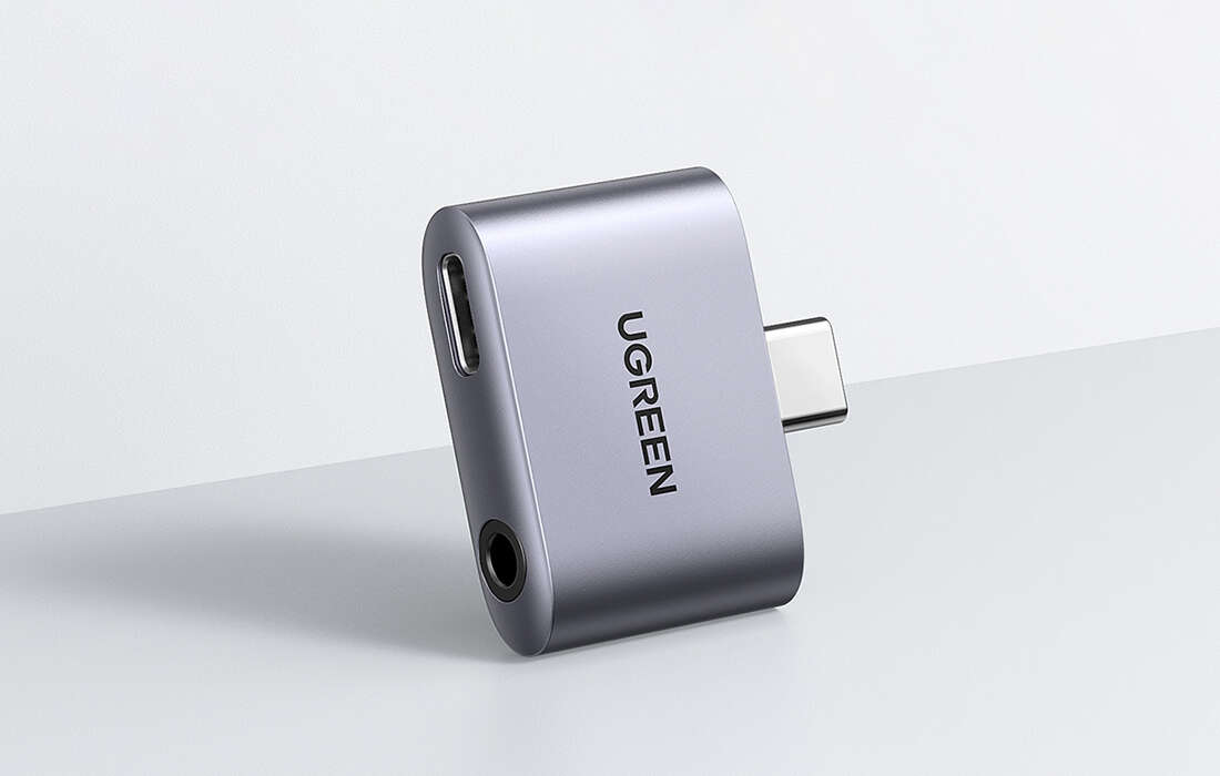 USB-C-USB-C és 3,5 mm-es jack UGREEN CM231 adapter (szürke)