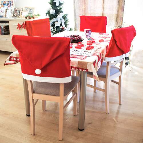 Vianočný poťah na stoličku Springos - čiapka Santa Clausa 1 kus