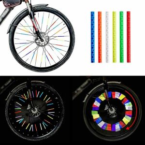 Bicycle wheel with colorful reflective spoke reflectors - Bicycle Light