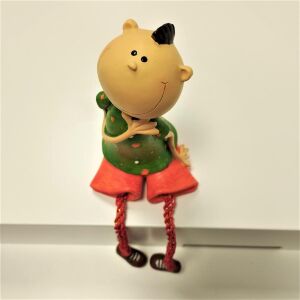 Kerámia Manó Figurina - Fiú - Piros