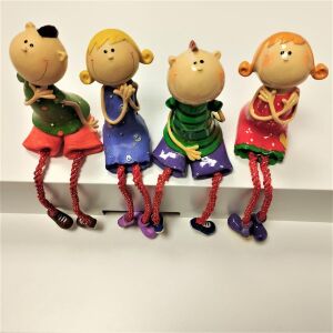 Kerámia Manócsoport - Lógólábas - 4 db - Fiúk és Lányok