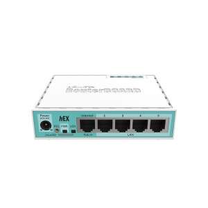 MikroTik RB750Gr3 Router, elülső nézet, 5 LAN port, 1 USB port, PoE bemenet - Wi-Fi router, adapter