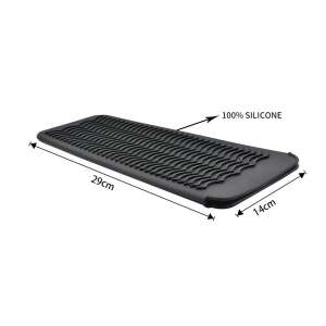 Heat resistant silicone mat for hair straighteners and curling irons, black, 29cm x 14cm - Other bathroom accessory