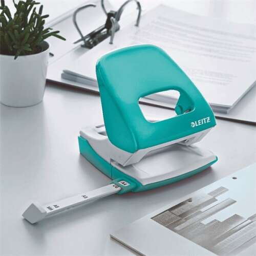 Leitz WOW NeXXt 30 sheet ice blue punch
