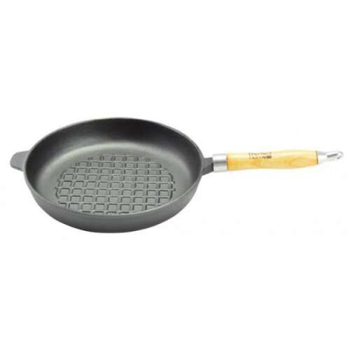 Perfect Home 24 cm cast iron skillet with wooden handle