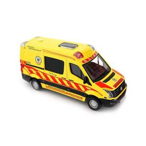 Model Bburago v mierke 1/50, sanitka Volkswagen Crafter - Bburago