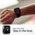 Spigen Thin Fit tok az Apple Watch 4-6 / SE (44mm) órához, fekete színben, viselve a csuklón