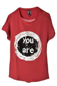 Desigual női sötétpiros póló 'you are' felirattal - Desigual